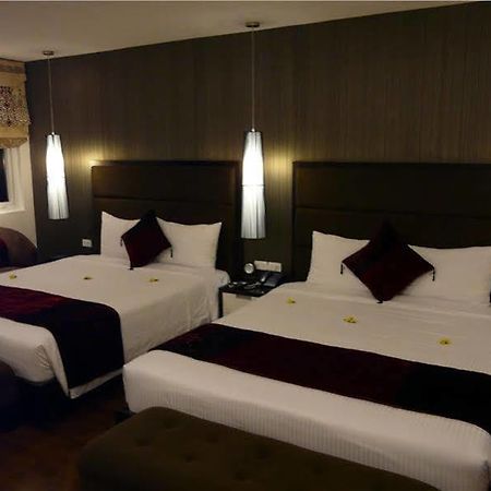Kochi Hotel Orchid מראה חיצוני תמונה